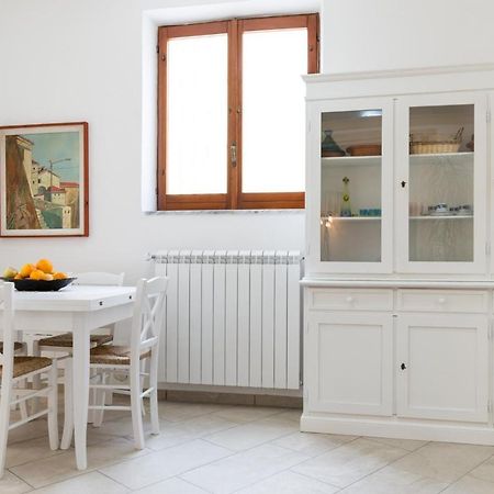 Casa Vacanza Rosy Di Guida Rosy Giungano المظهر الخارجي الصورة